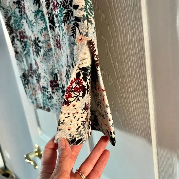 LOFT Floral Pencil Skirt - Picture 3 of 4